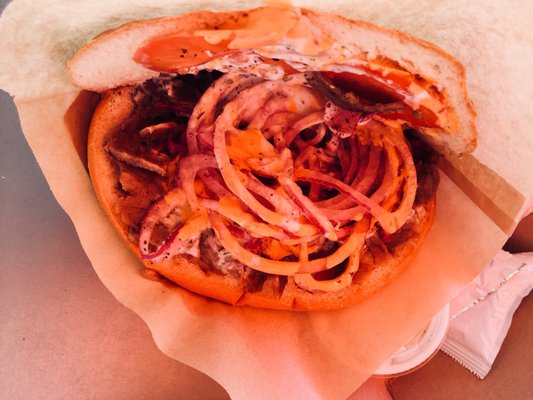 Image with missing alt attribute found on yelp.ca