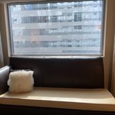 Image with missing alt attribute found on yelp.at