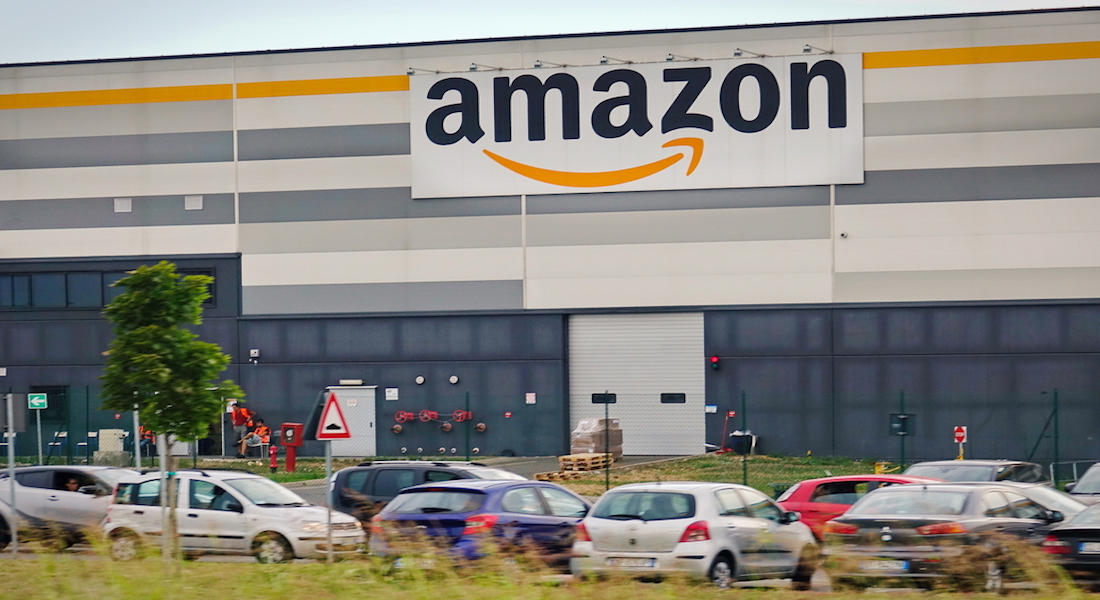 Amazon Raises Its Minimum Wage To $15