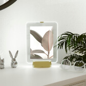 Image with missing alt attribute found on thehut.com