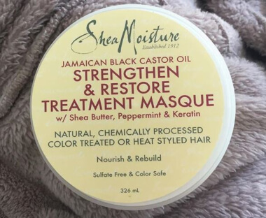 Image with missing alt attribute found on lookfantastic.fr