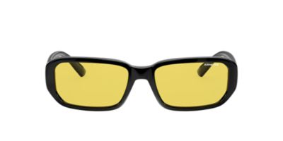 Image with missing alt attribute found on sunglasshut.com