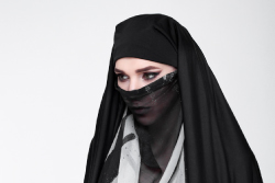 Image with missing alt attribute found on sadafbanoo.com