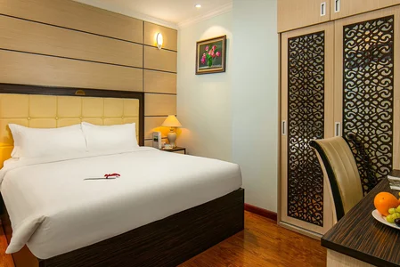 Image with missing alt attribute found on sanhotelseries.com