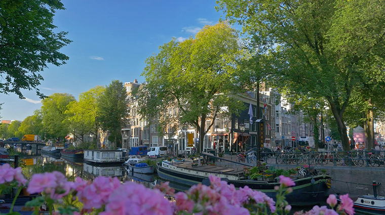 Image with missing alt attribute found on forbestravelguide.com