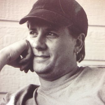 Image with missing alt attribute found on segmetrics.io