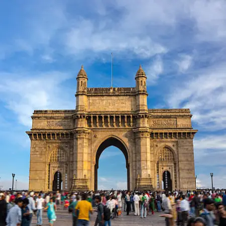 Image with missing alt attribute found on sostraveltoindia.com