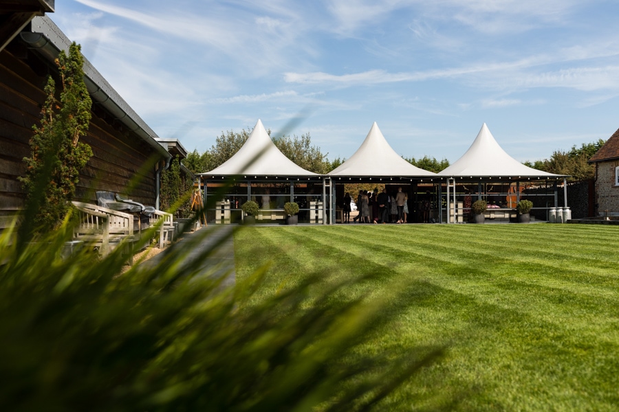 Image with missing alt attribute found on southendbarns.co.uk