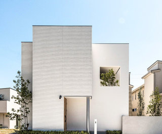 Image with missing alt attribute found on houzz.jp