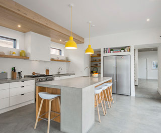 Image with missing alt attribute found on houzz.ie