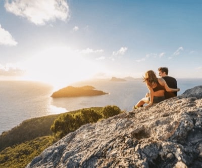 Image with missing alt attribute found on stackla.com