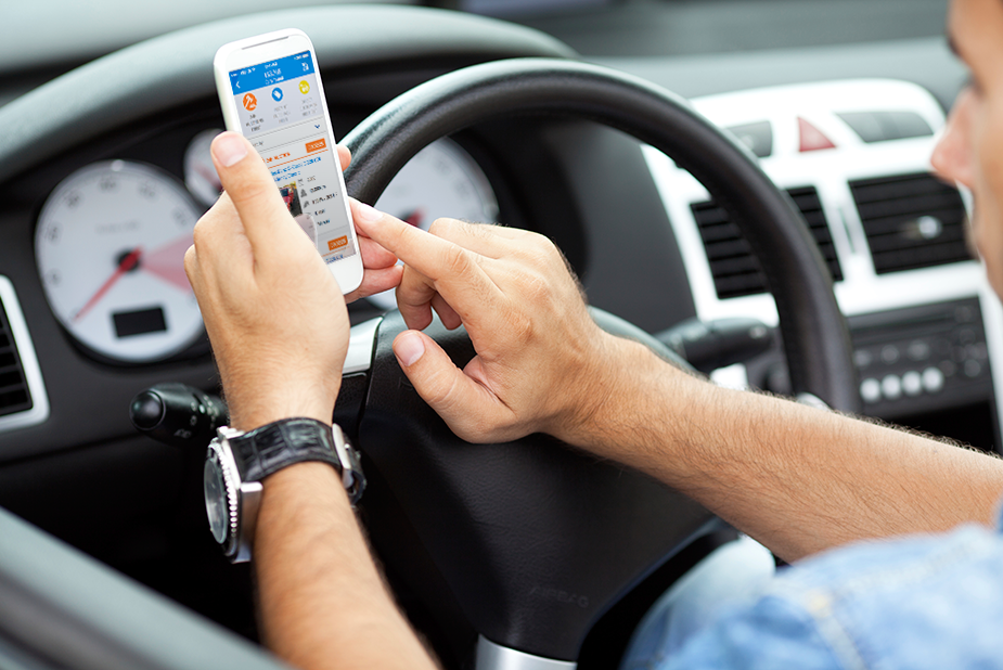 Image with missing alt attribute found on auto1.com