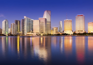 Image with missing alt attribute found on fluege.de