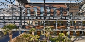 Image with missing alt attribute found on latribune.fr