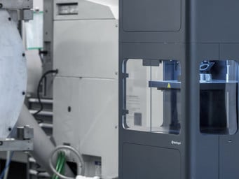 Image with missing alt attribute found on markforged.com