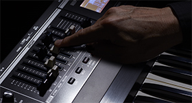 Image with missing alt attribute found on roland.com