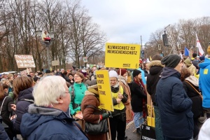 Image with missing alt attribute found on ukrinform.ua