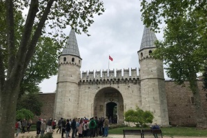 Image with missing alt attribute found on ukrinform.ua