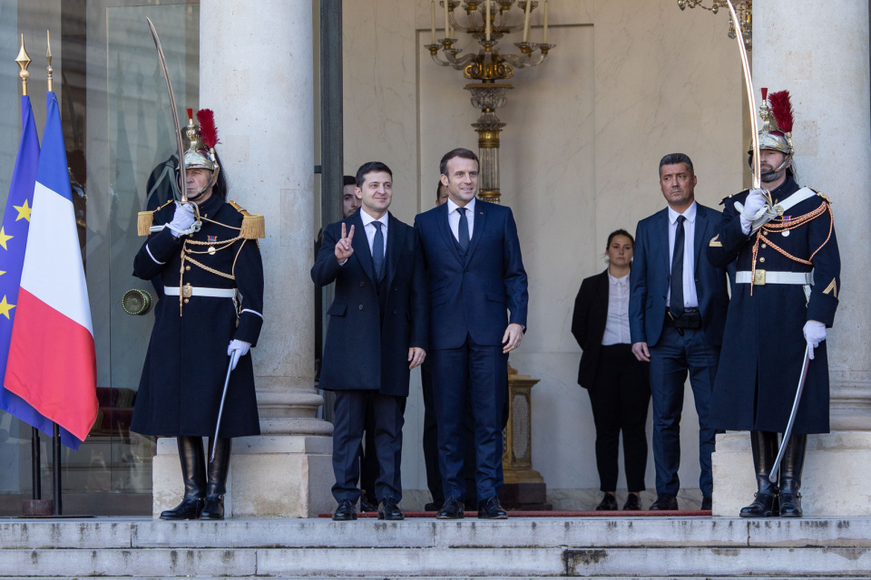 Володимир Зеленський та Емануель Макрон під час зустрічі лідерів країн-учасниць &laquo;Нормандського формату&raquo; / Фото: Офіс Президента