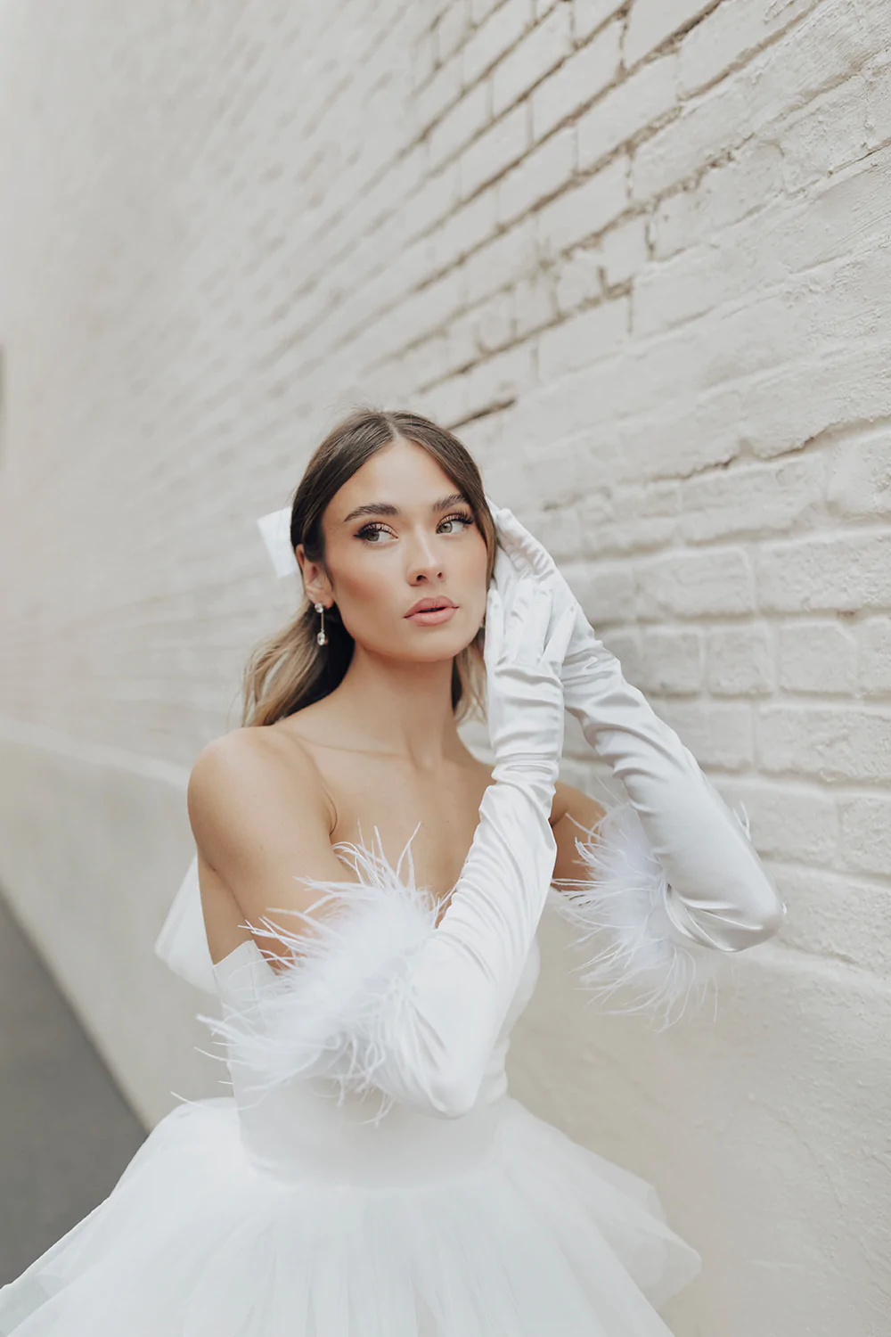 MargoTulleBallgown_OliviaFeatherGloves_6_1000x.webp