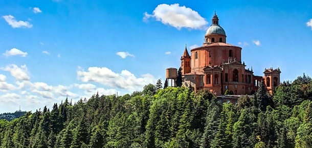 Image with missing alt attribute found on esky.ro