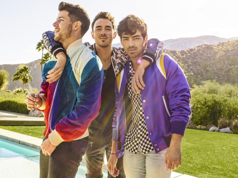 Spectacle HAPPINESS BEGINS TOUR de JONAS BROTHERS