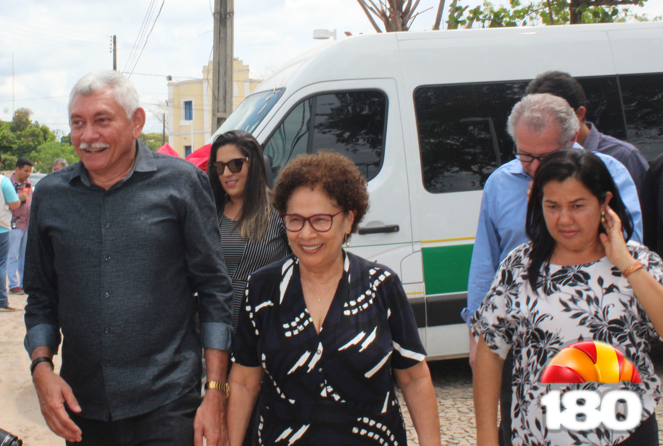 Image with missing alt attribute found on 180graus.com