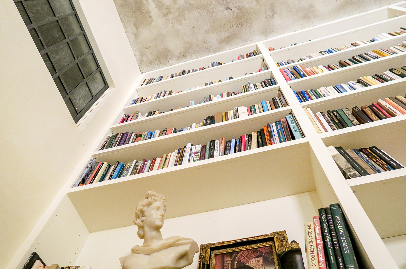 Image with missing alt attribute found on incrussia.ru