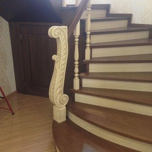 Спиральная лестница в доме