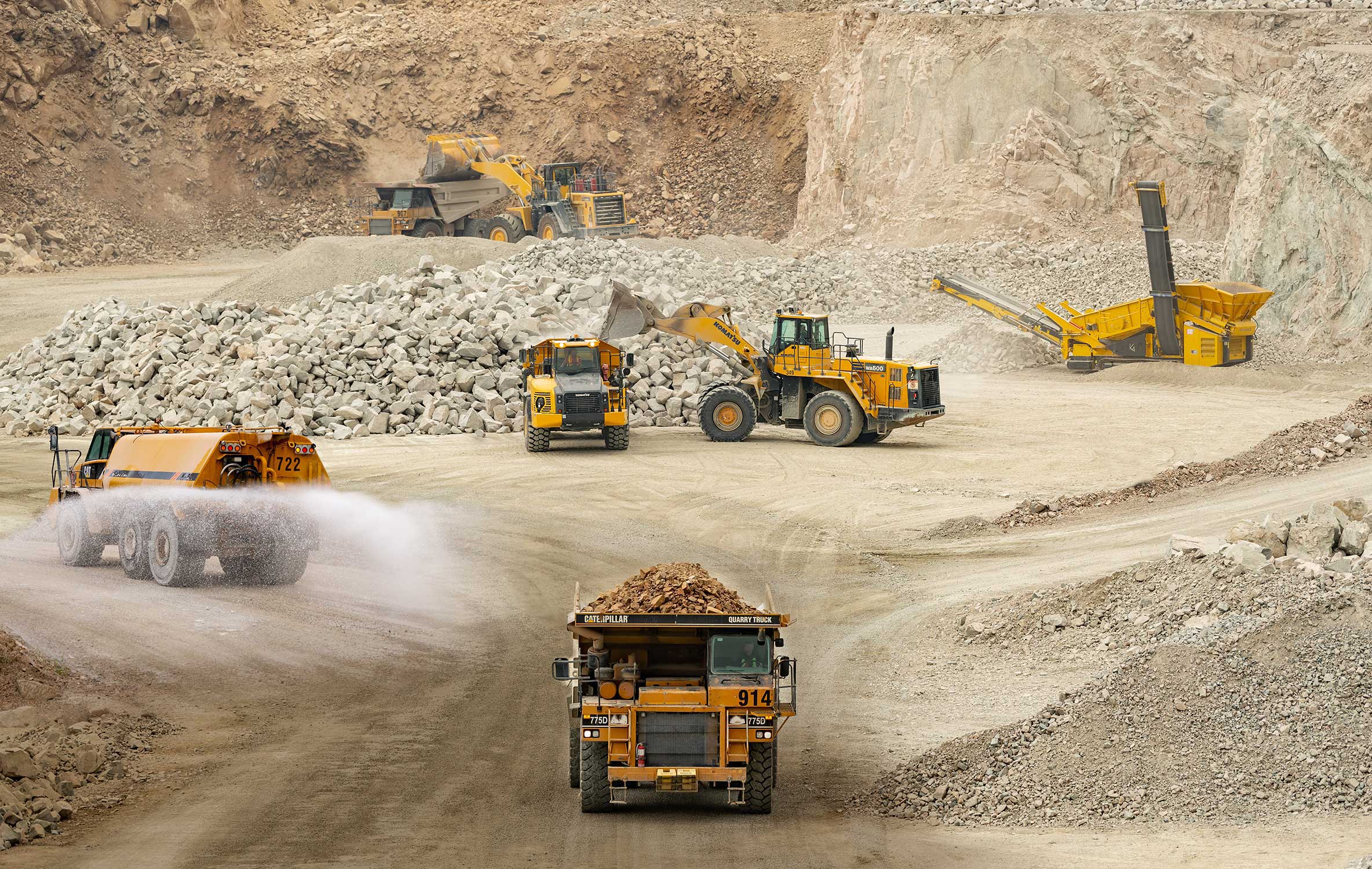 Image with missing alt attribute found on summit-materials.com