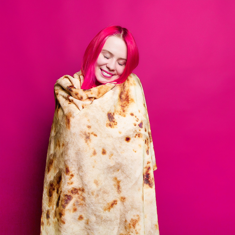 Image with missing alt attribute found on vsemayki.ru