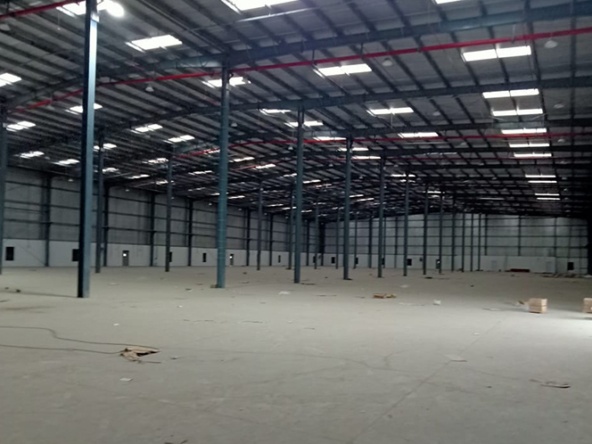 Image with missing alt attribute found on sviproperties.in