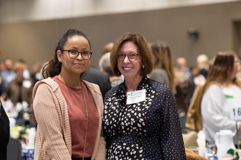 Endowed Scholarship Banquet Honors Donors Who Make Islander Dreams Possible