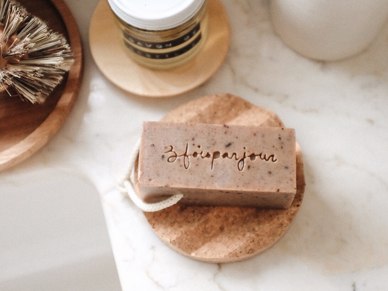 Image with missing alt attribute found on troisfoisparjour.com