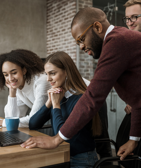 Image with missing alt attribute found on loanresolve.in