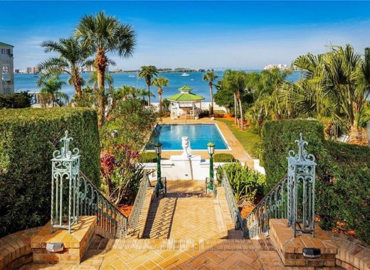 Image with missing alt attribute found on theoldhouselife.com