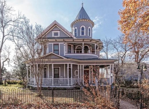 Image with missing alt attribute found on theoldhouselife.com