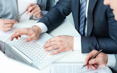 Image with missing alt attribute found on theviralmafia.com