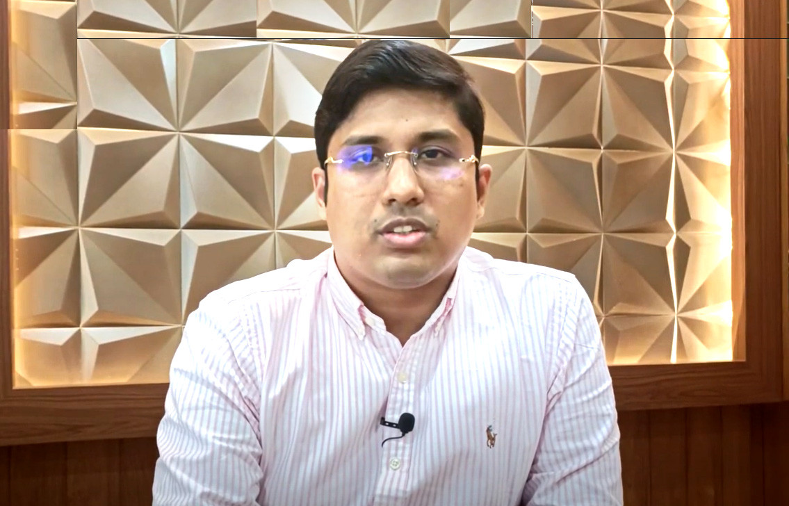 Image with missing alt attribute found on theviralmafia.com