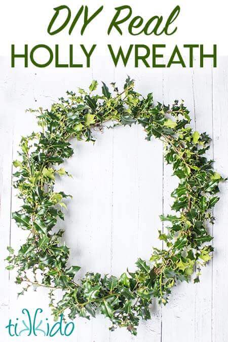 How to Make a Holly Christmas Wreath