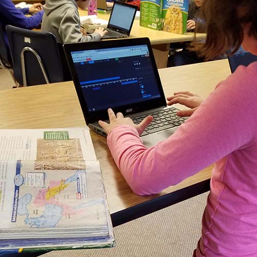 Image with missing alt attribute found on time.graphics