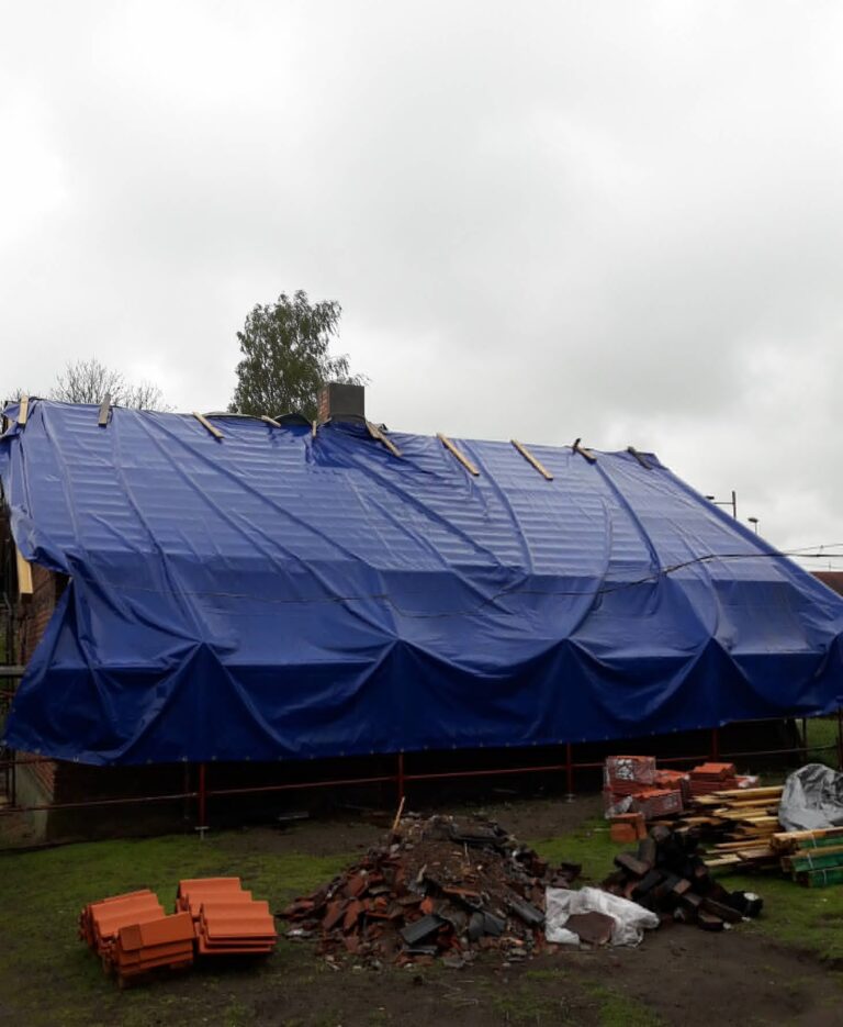 Image with missing alt attribute found on tomczykdachy.pl