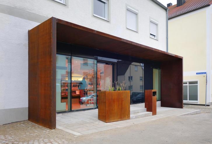 Image with missing alt attribute found on donaukurier.de