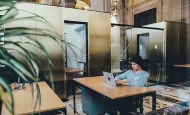 Image with missing alt attribute found on truemetrics.cn