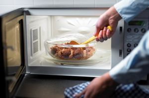 Image with missing alt attribute found on ukr.media