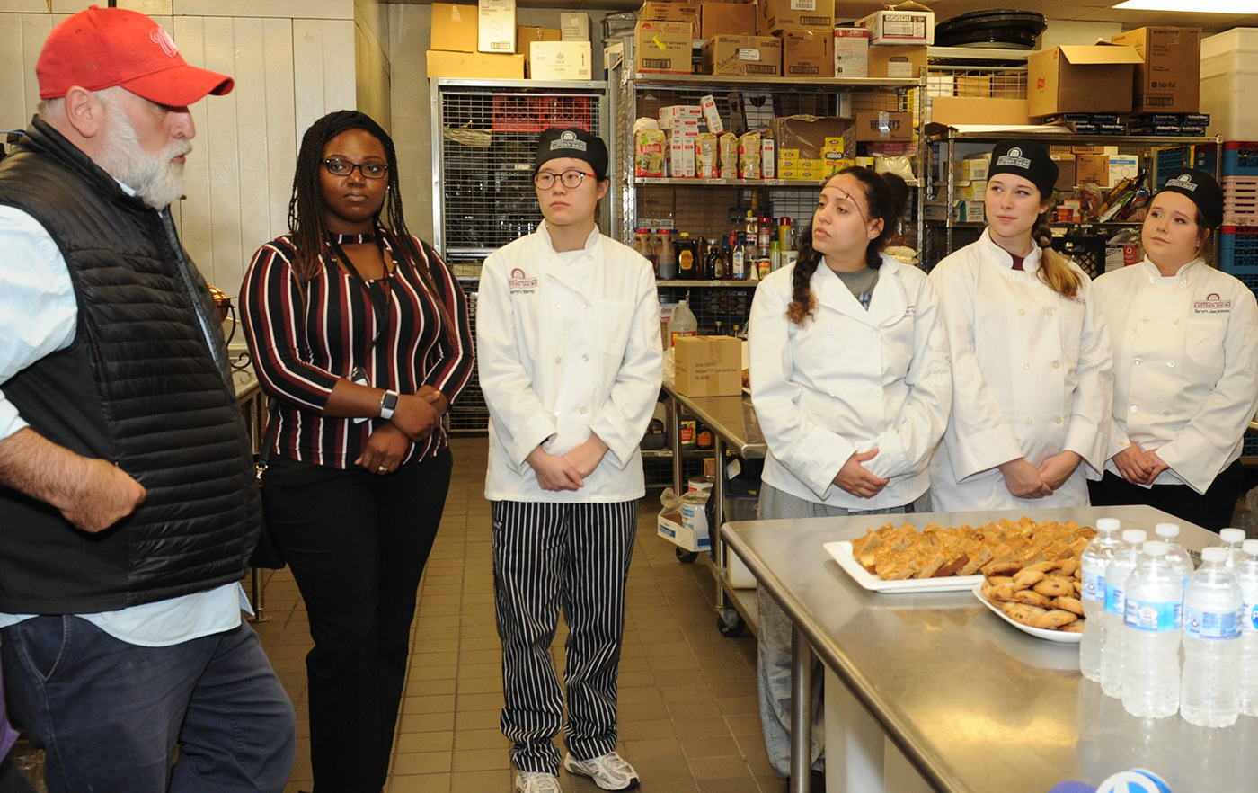 Image with missing alt attribute found on umes.edu