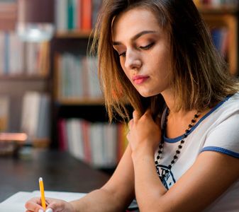 Image with missing alt attribute found on upc.pe