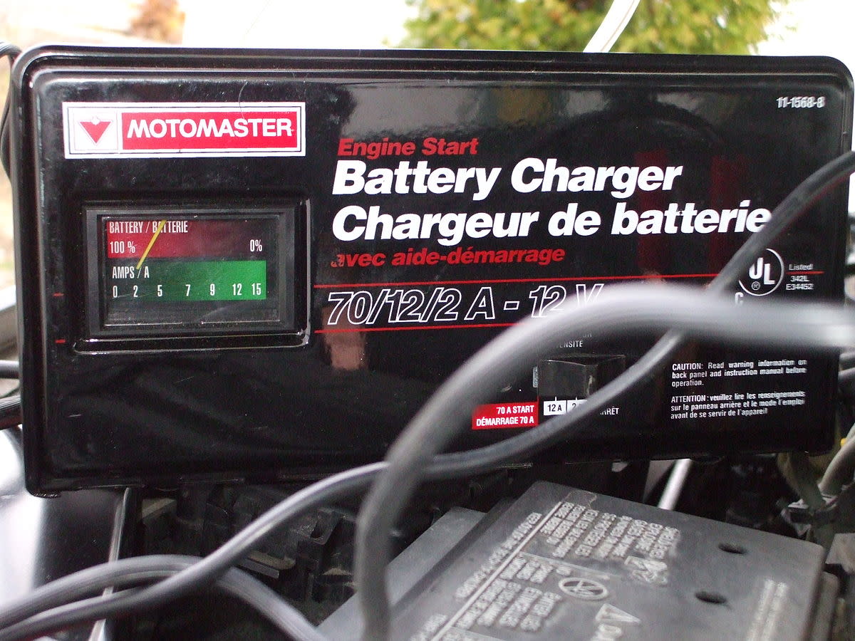 Using a Battery Maintainer or Trickle Charger