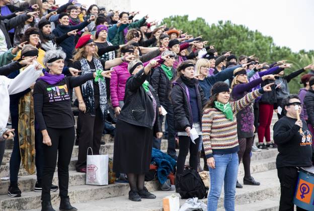 Image with missing alt attribute found on valenciaplaza.com