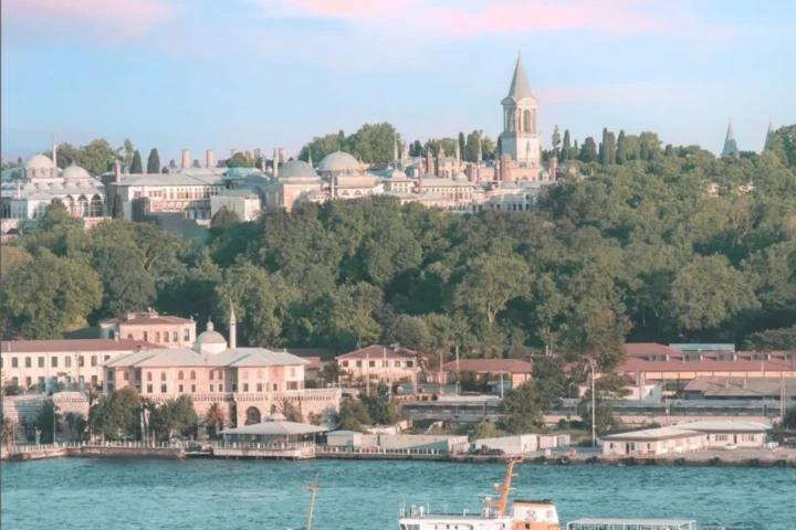 Image with missing alt attribute found on valinortravel.com